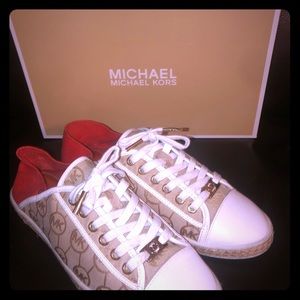 Michael Kors Kristy slides